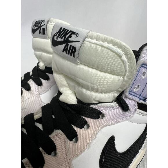 Air Jordan 1 Retro High OG SKYLINE Size 5.5 DX0054-805 - Picture 3 of 10